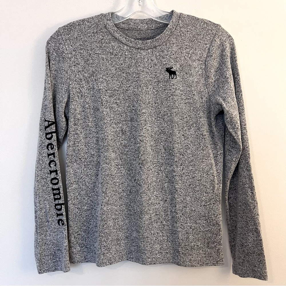 Abercrombie Kids Boy’s Heathered Grey Long Sleeve Crewneck Size 11/12